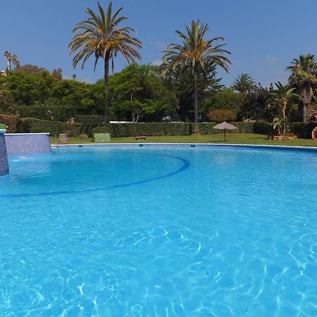 Apartamento Bahia Dorada Estepona Kültér fotó