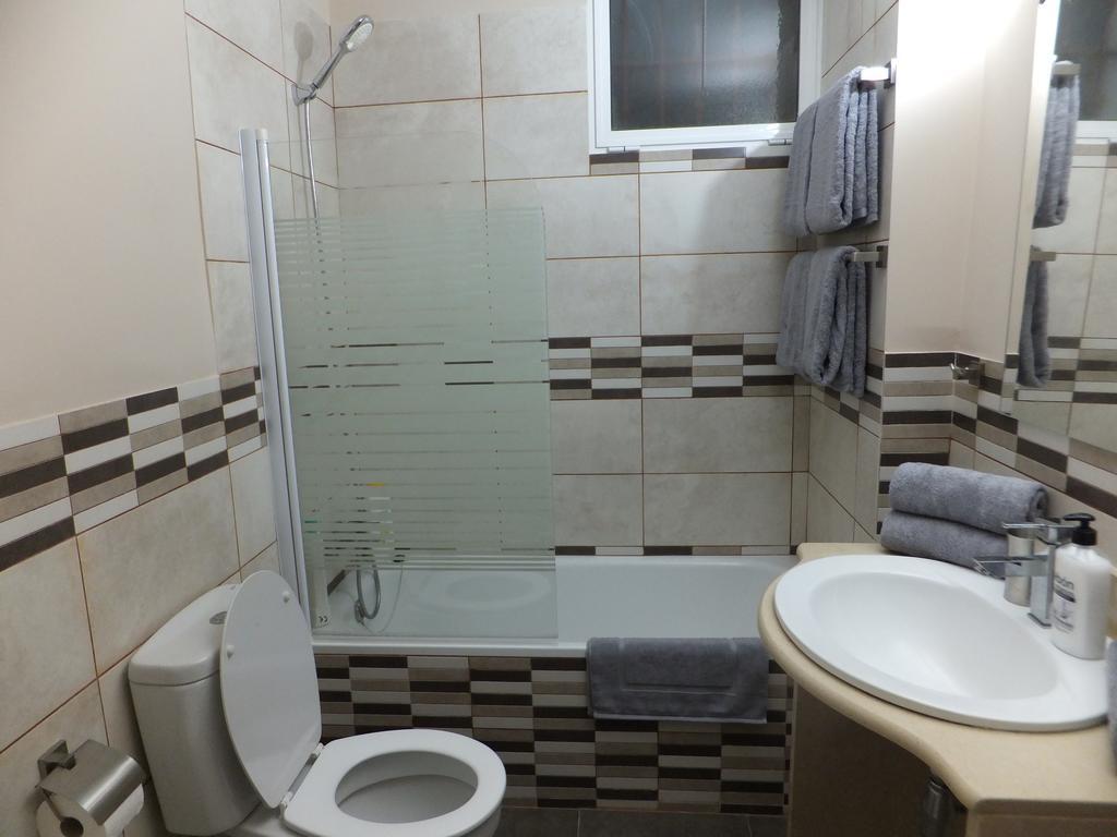 Apartamento Bahia Dorada Estepona Kültér fotó