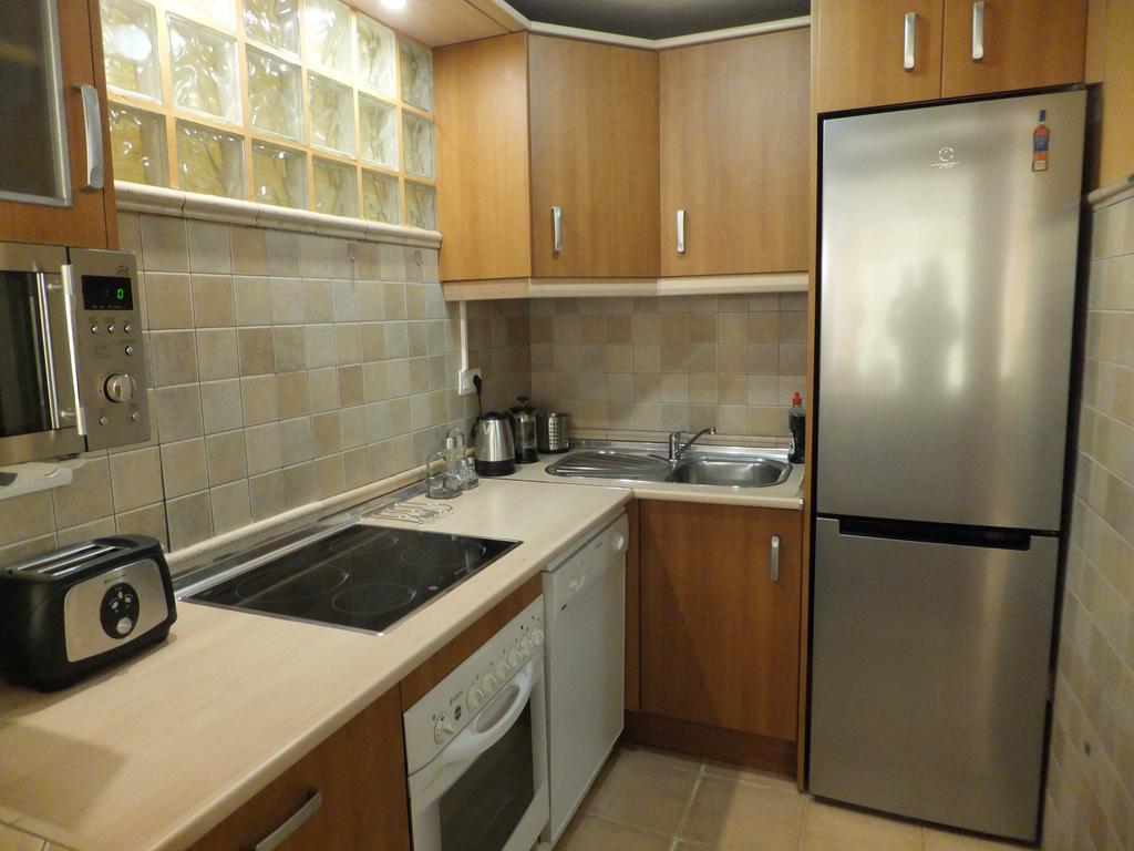 Apartamento Bahia Dorada Estepona Kültér fotó